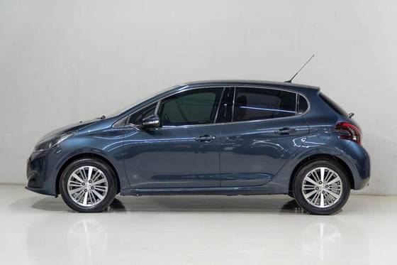 PEUGEOT 208 1.6 GRIFFE 16V FLEX 4P AUTOMÁTICO PEUGEOT 208 1.6 GRIFFE 16V FLEX 4P AUTOMÁTICO